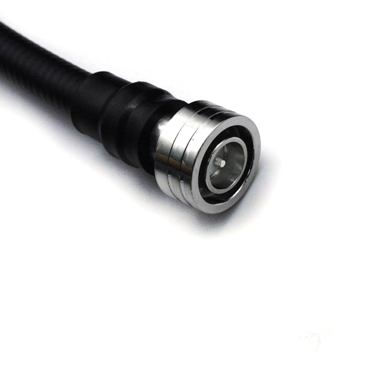 1/2" Superflex Jumper, Quick push pull 4.3/10 Male straight to Quick push pull 4.3/10 Male straight  connector  Q4.3-10-H-J1-2S-1-Q4.3-10-H-J1-2S-1-L(M)